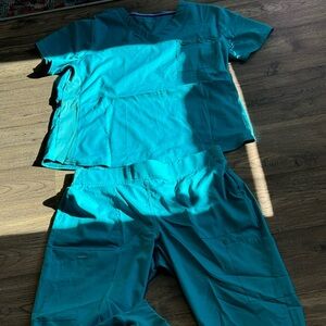 Medical Scrubs - XL